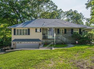 695 Berdan Ave, Wayne, NJ