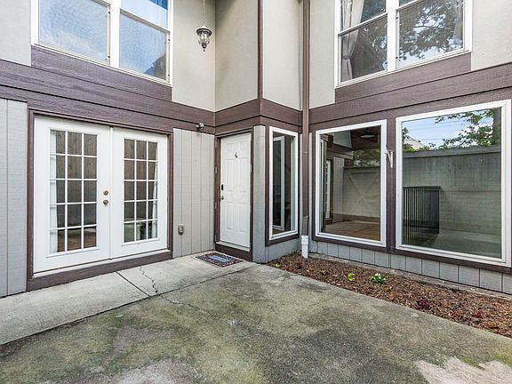 5th image of 5428 Worthington Forest Pl W