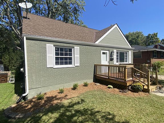 2nd image of 3352 Harry Lee Ln