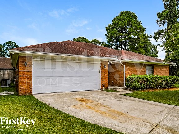 2nd image of 10885 Copper Hill Dr