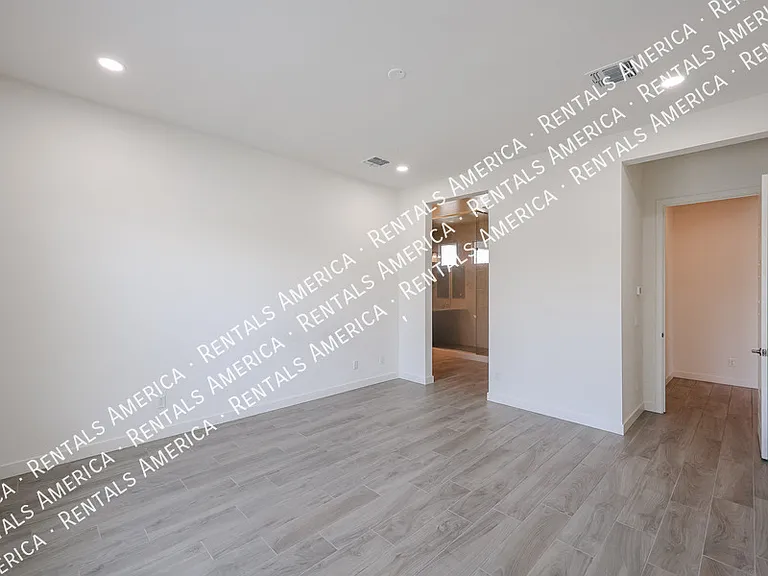 1530 E San Carlos Way — Photo 54