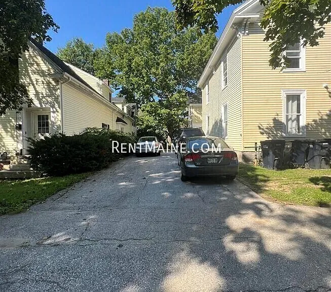 118 Grove St #2 — Photo 13