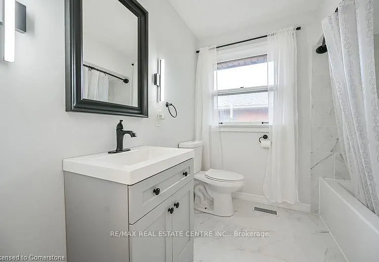 738 Mohawk Rd E #UPPER — Photo 21