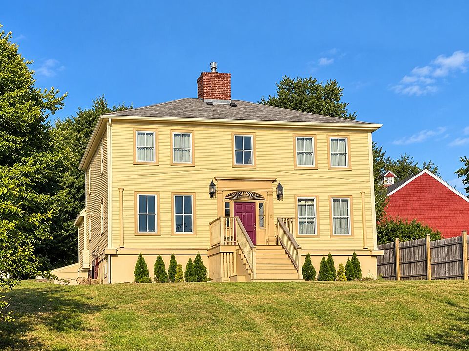 1st image of 978 Wiscasset Road