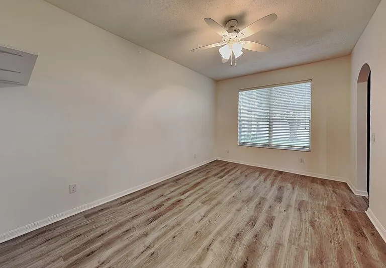 9525 Southern Garden Cir — Photo 19