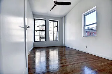 Rented by Urbane Brokerage