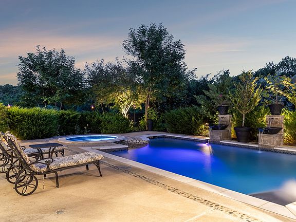 3rd image of 6109 Crystal Cove Ct