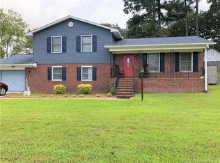 6833 Brasswood Dr, Fayetteville, NC 28314