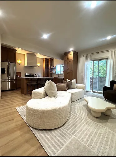 267 E Ailee Ln Photo 1
