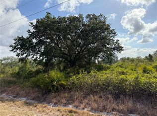 555 S Live Oak St, Clewiston, FL 33440