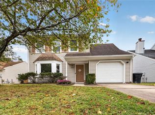 1349 Northvale Dr, Virginia Beach, VA 23464