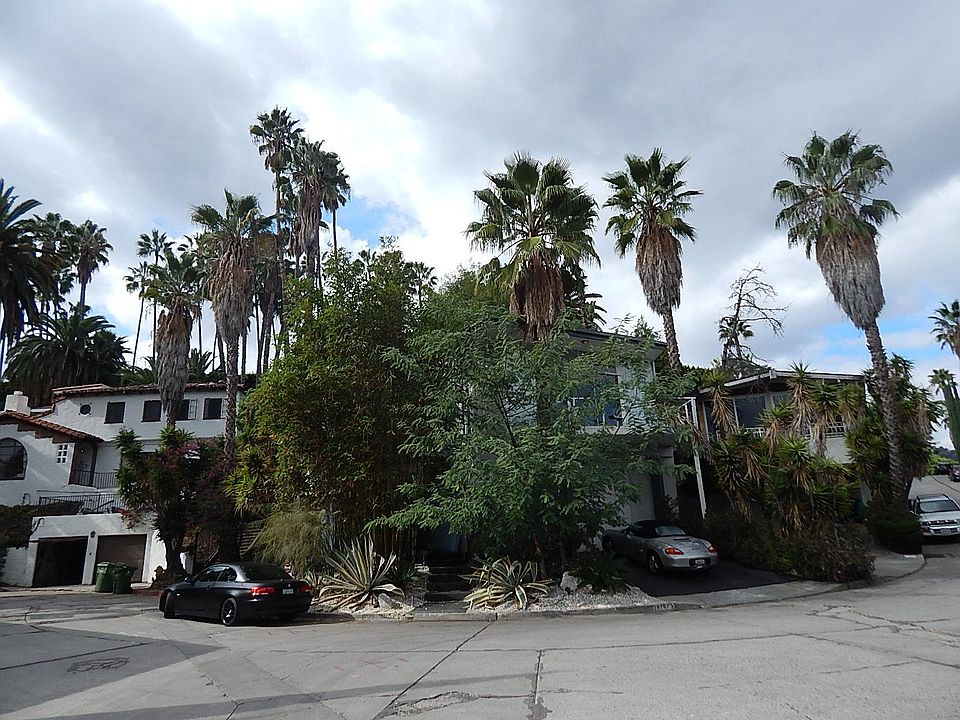 1st image of 2040 N Whitley Ave #2