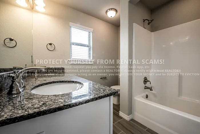 4488 W Wales Dr — Photo 8