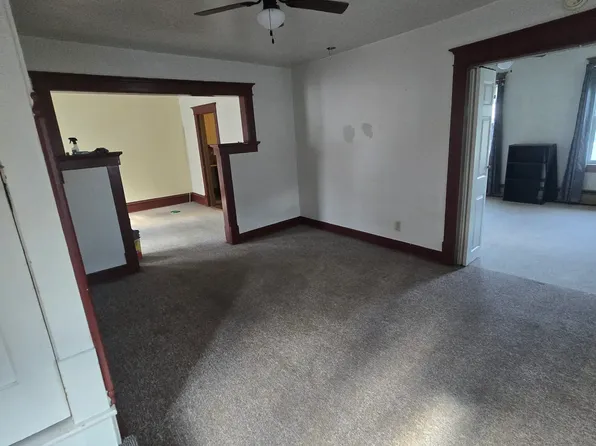9 W 3rd St #C-15, Everett, PA 15537