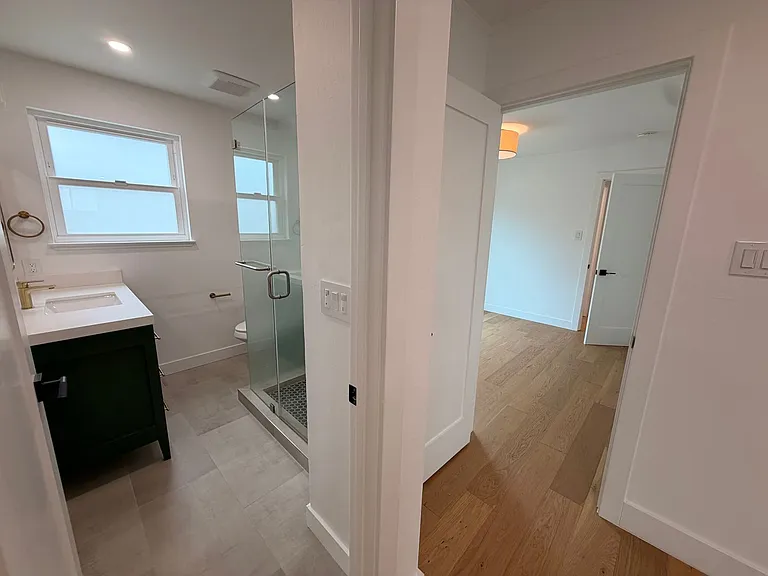 710 W Orange Ave — Photo 32