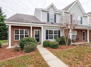 6301 Sweetbay Dr, Whitsett, NC 27377