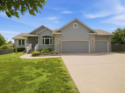 201 N Tanner Trail Ct, Valley Center, KS, 67147
