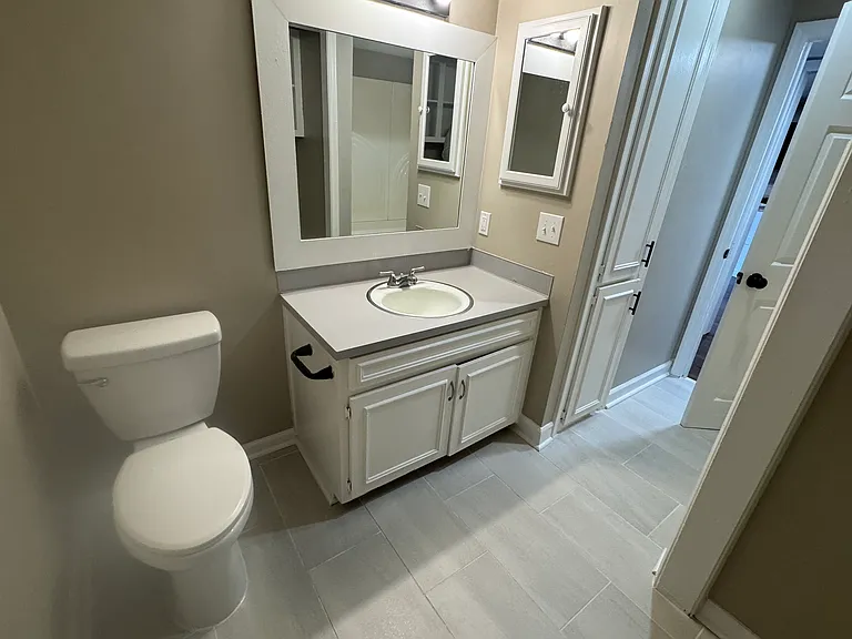 6307 Olde Towne Dr #C — Photo 4