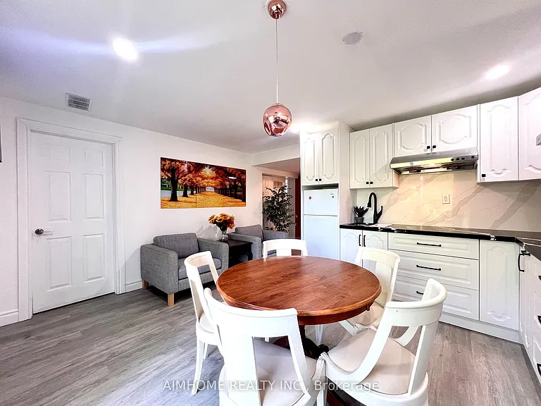 74 James Gray Dr #BASEMENT — Photo 7