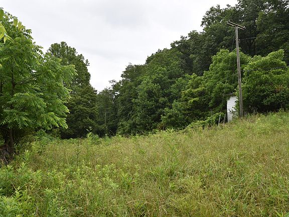 4th image of 10989 Frasure Helber Rd