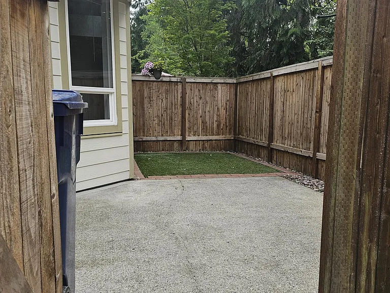 1600 121st St SE #M106 — Photo 25