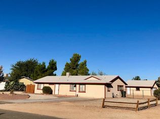 21080 Wisteria Rd, Apple Valley, CA 92308