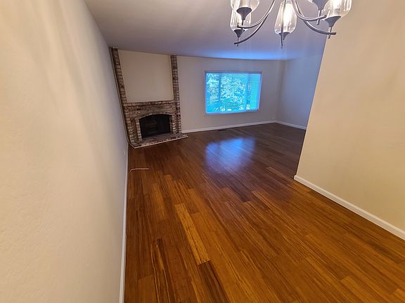 4th image of 26 Havenridge Ct