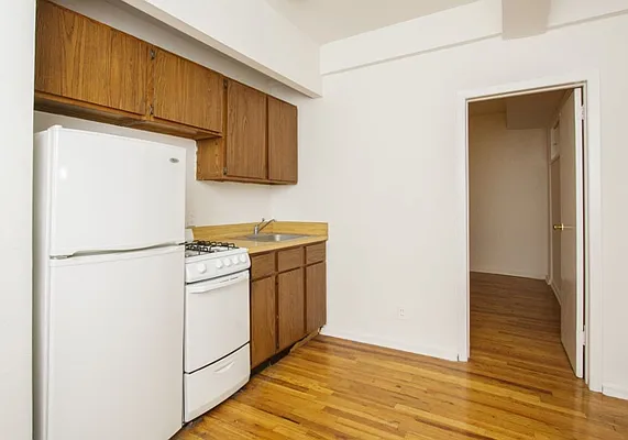 Rented by Keller Williams NYC | media 10