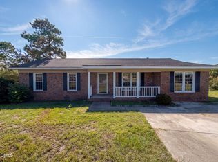 3311 Woodmere Ct, Hope Mills, NC 28348