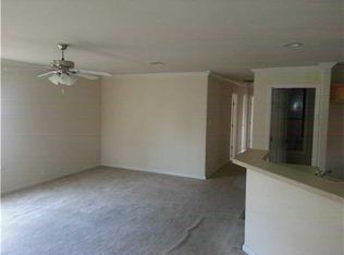 1521 Lima Dr, Gautier, MS 39553