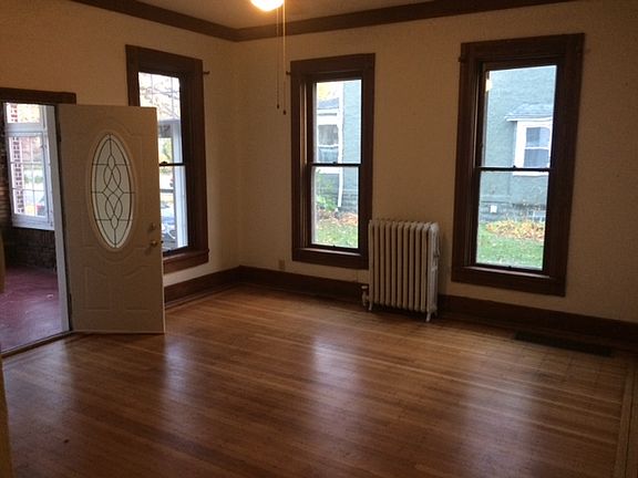 3rd image of 5014 N Illinois St