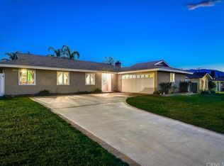 314 W Hacienda Dr, Corona, CA 92882