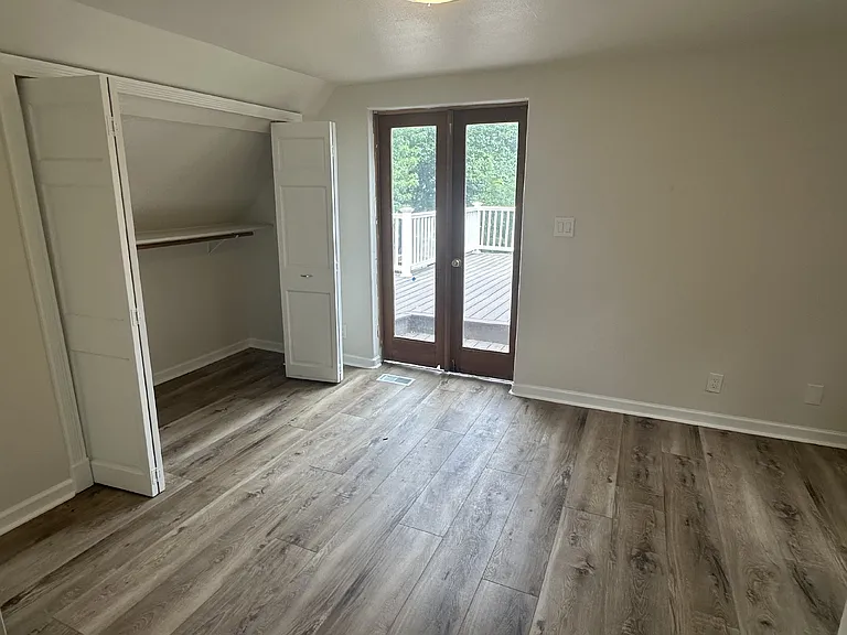 1752 S Clarkson St — Photo 9