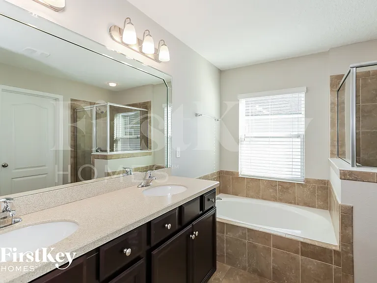 4264 Great Falls Loop — Photo 8