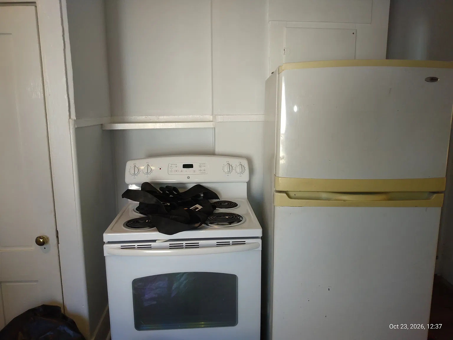 2 bed, $1,700 — Photo 1