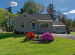 226 Consaul Rd, Albany, NY 12205