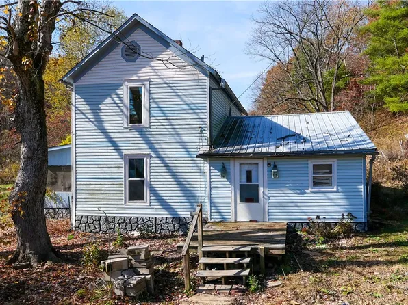 51305 Detroit Ln, Cumberland, OH 43732