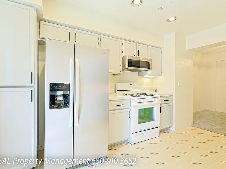 119 Merano Dr — Photo 1