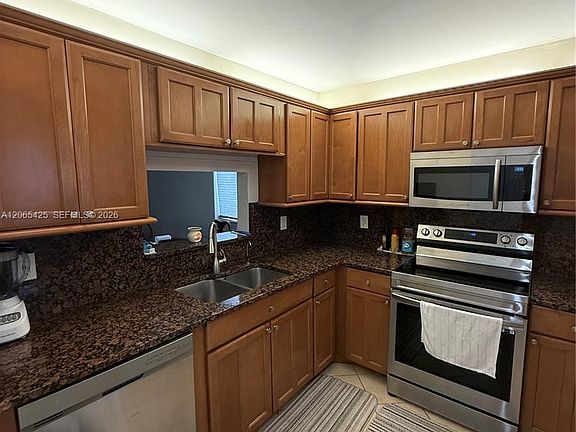 5th image of 7901 Southgate Blvd APT C6