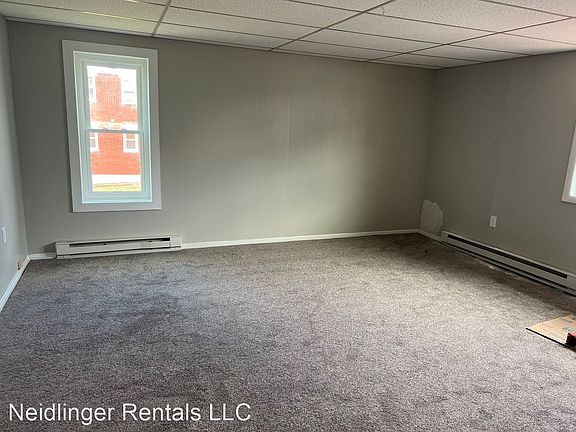 5th image of 11 Chestnut St #11399417