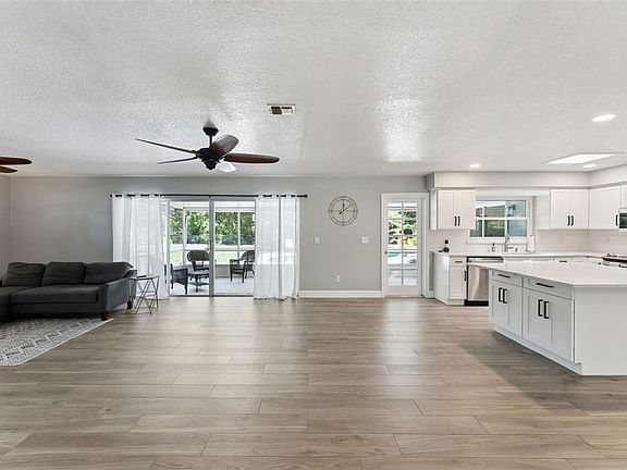 5th image of 621 Little Wekiva Rd