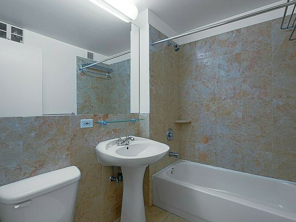 5th image of 360 W 43rd St APT S4j