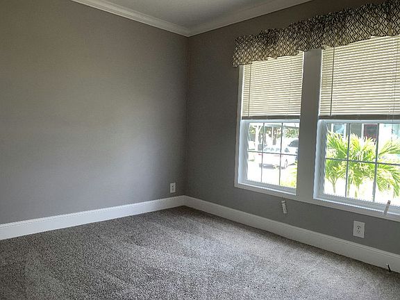 5th image of 8775 20th St #906