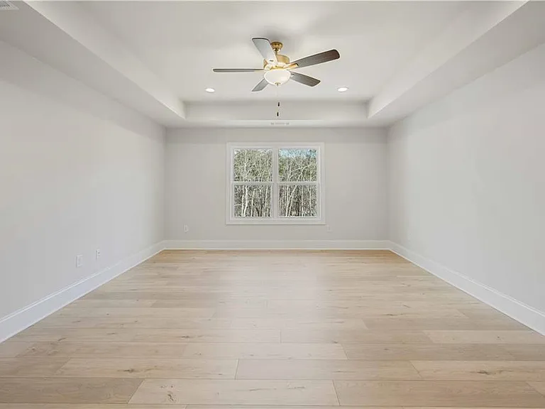 126 Spaulding Ln — Photo 22