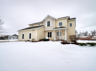 6885 Mulligan Ct, Erie, PA 16510