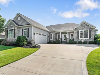 7406 Rolling Green Ave NW, Canal Fulton, OH, 44646