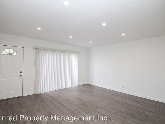 4th image of 921 N Eucalyptus Ave APT 1