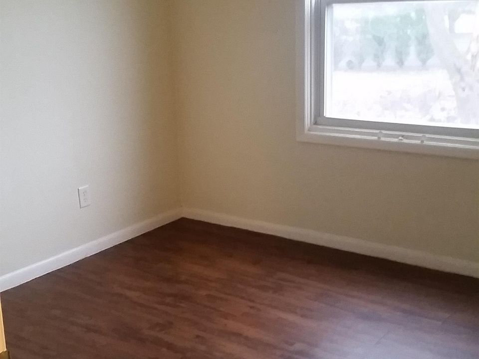 301 Church 301 N Church St Thomasboro IL Zillow