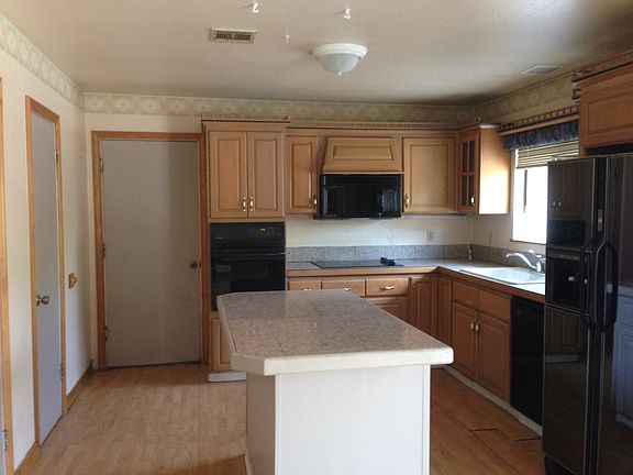 5th image of 8580 W Wigwam Ave