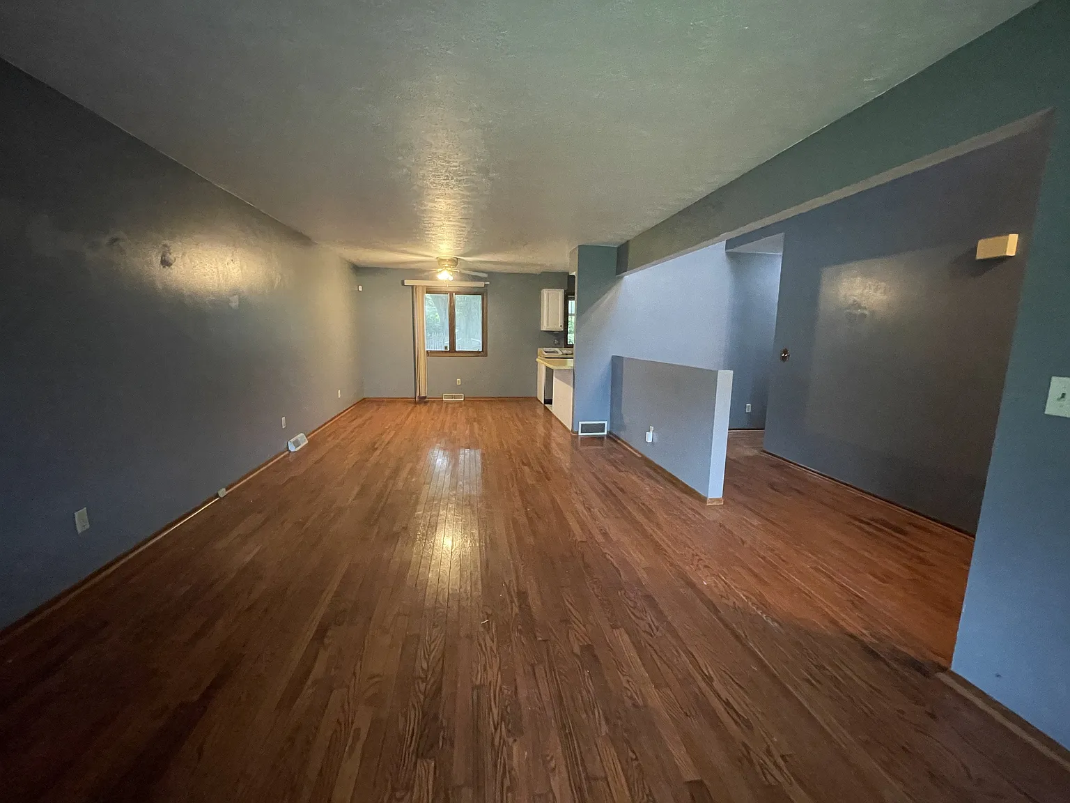 2104 N 14th St - HSE — Photo 4